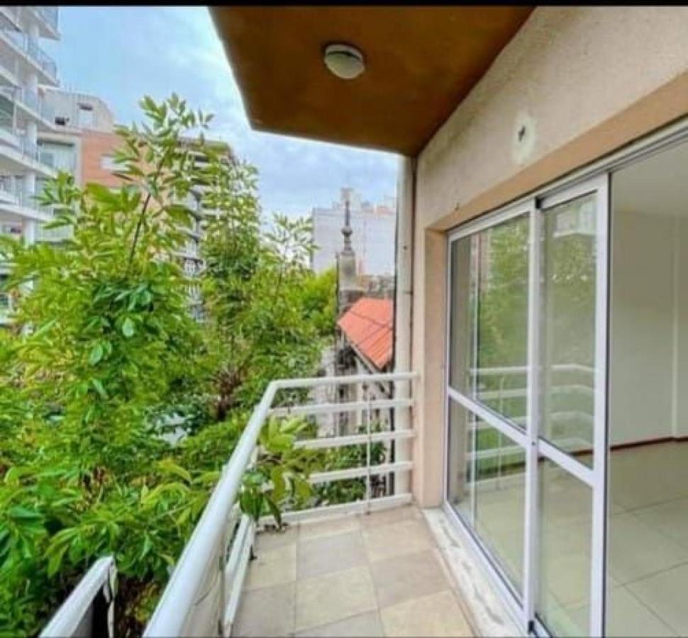 Monoambiente Amplio En Barrio MARTIN - B&B Rosario