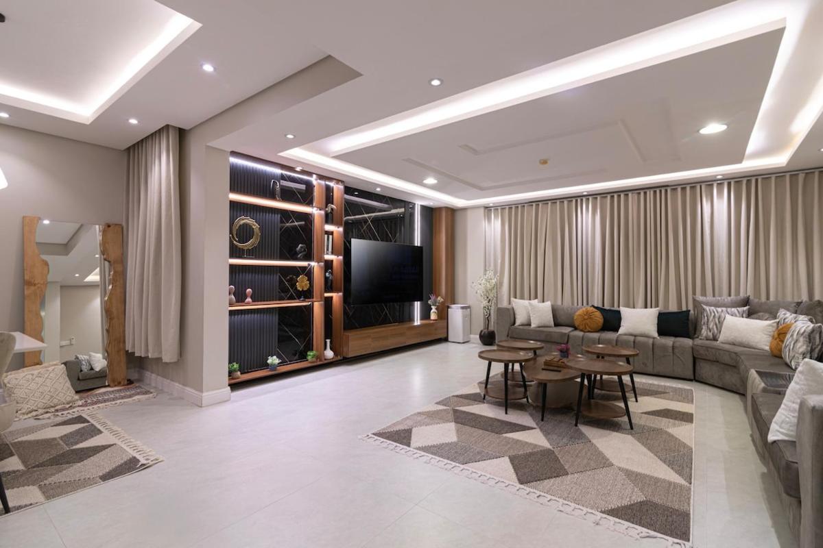 تليد كمباوند , حطين , بوليفارد , الملقا - B&B Riad