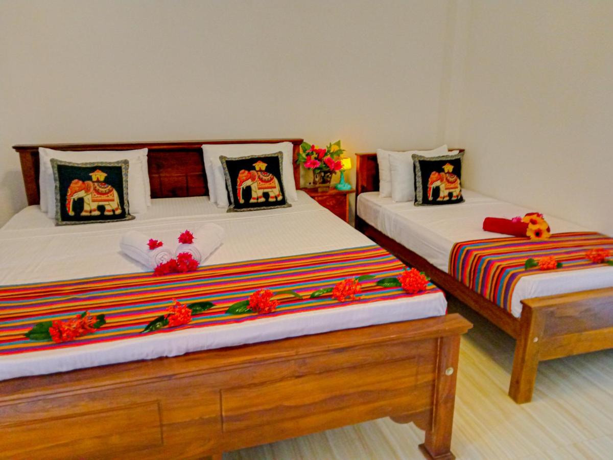 Triple Room with Garden View