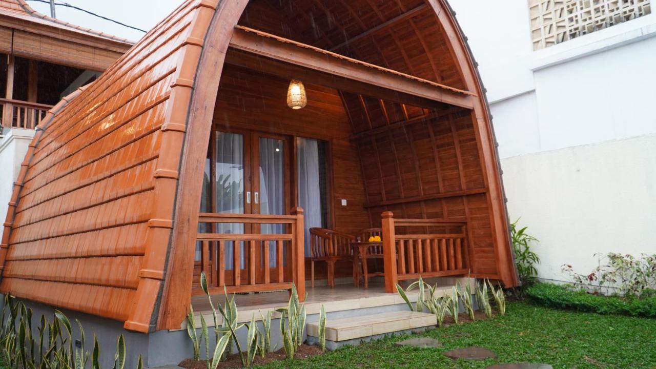 Queen Room with Garden View