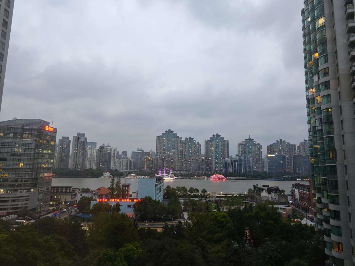 Eastern Hub - Bund Branch Premium 3-Bedroom Apartment with Bund View - B&B