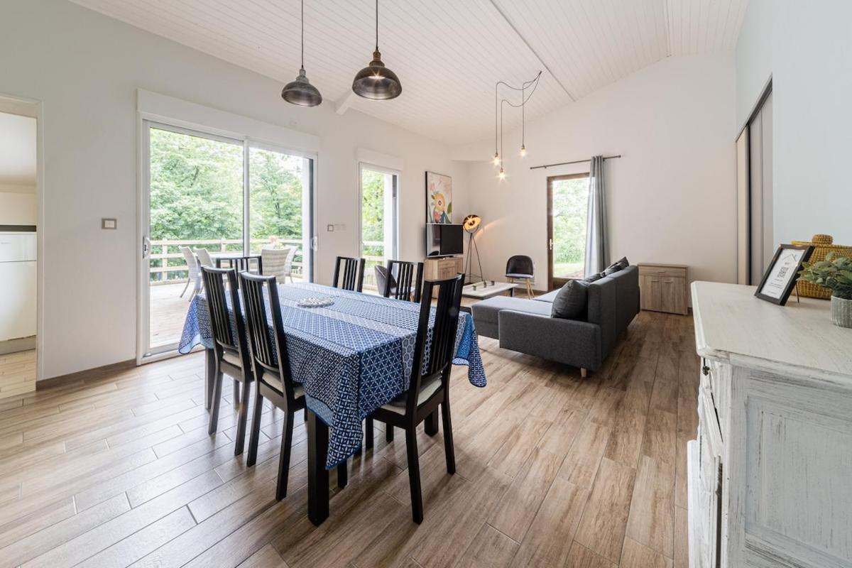 Gîte Rochetrejoux 2/4 pers 20 min Puy du Fou - B&B