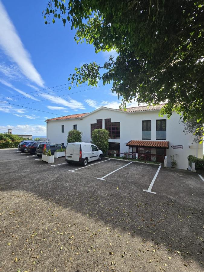 AL Moniz - B&B Machico