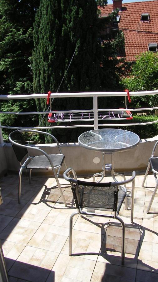 Pálma Apartmanház Harkány - B&B