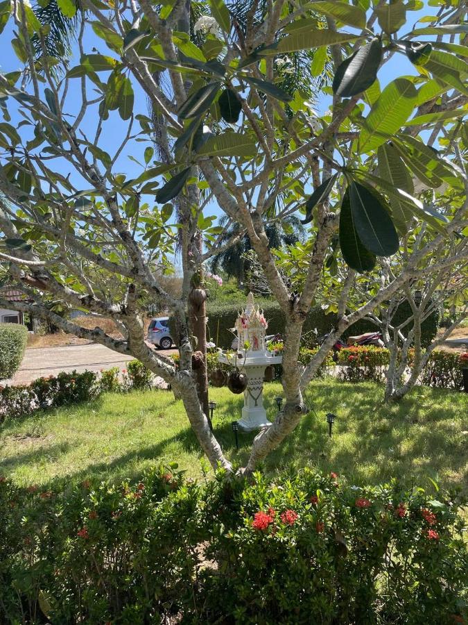 MAIKHAO ISLANd 4 - Bed and Breakfast Ban Mai Chalae