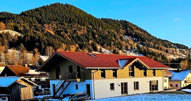 Oberland-Ferienwohnung Wurmansau Königscardmitglied bis zu 150 Attraktionen für Gäste kostenlos - B&B