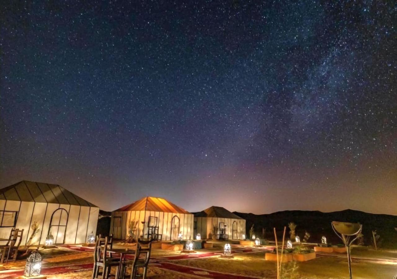 Sahara Deluxe Camp - Chambres d’hôtes Merzouga