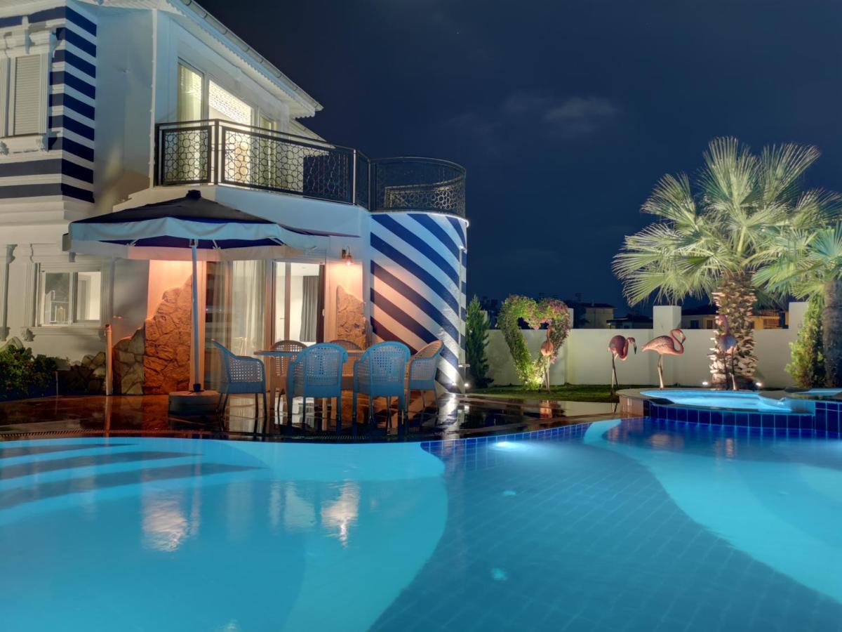 Villa con 3 Camere da Letto