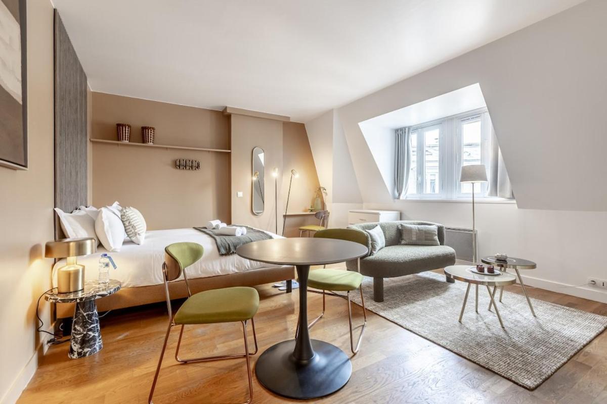 Arc de Triomphe - 2 people - Ferienwohnung