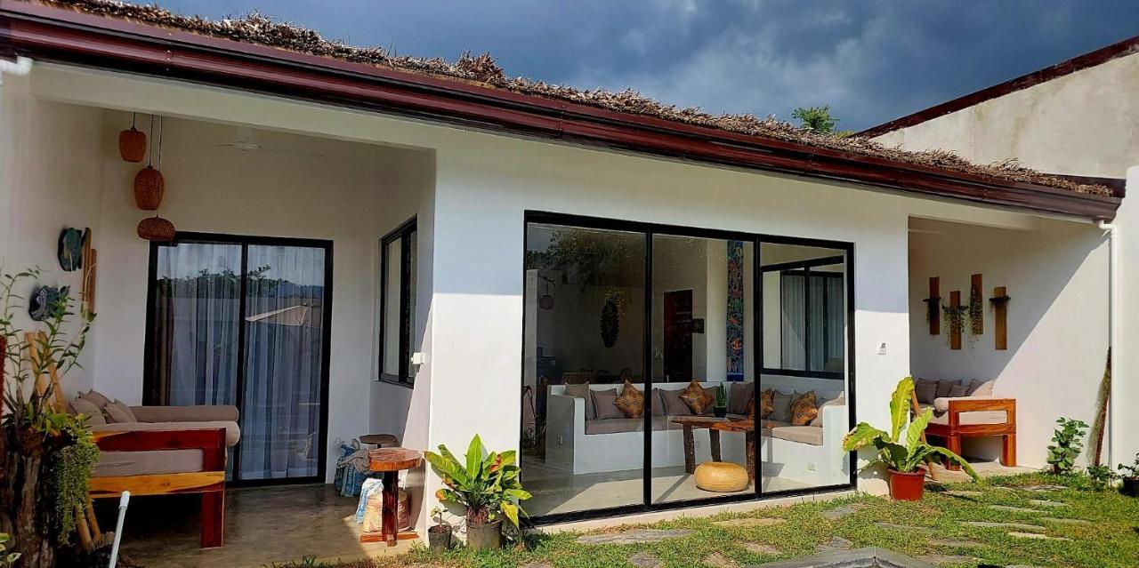Villa Francine El Nido - B&B El Nido
