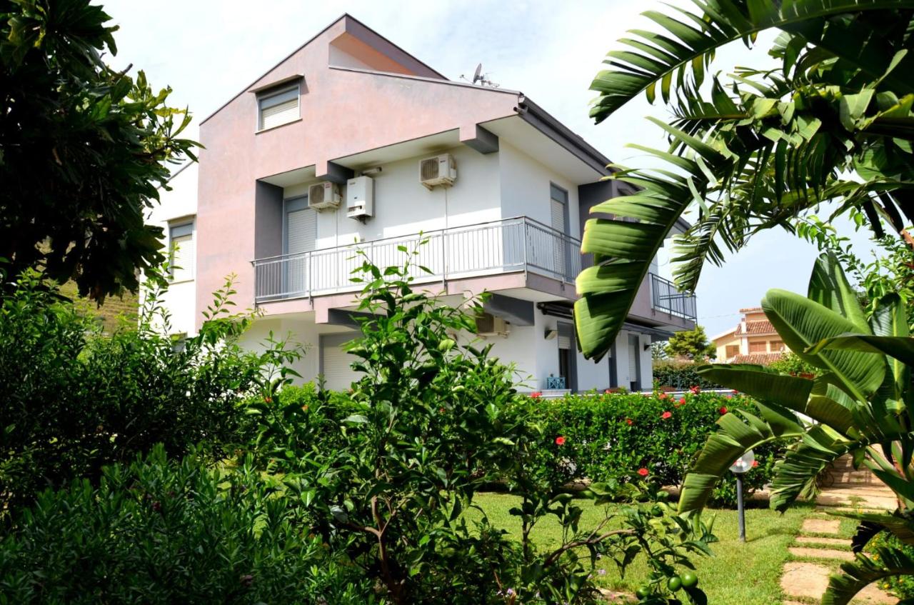 Villa Rosa Holidays - B&B
