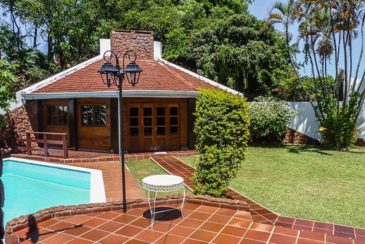 Casa céntrica en Encarnación - B&B