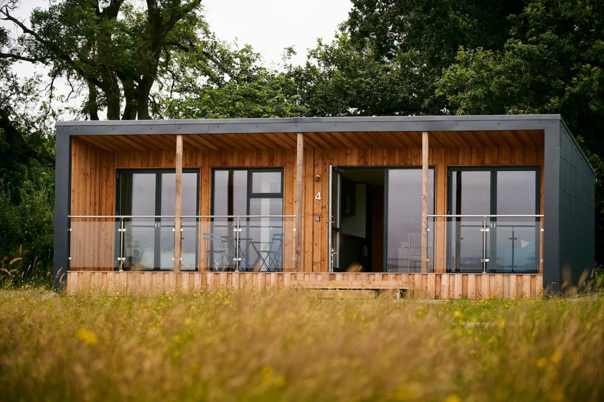 Eco cabin with lovely views of Mendips AONB cabin 4 - Chambres d’hôtes