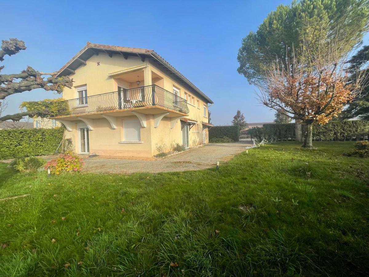 Maison dromoise jardin rivière à 5 min - B&B