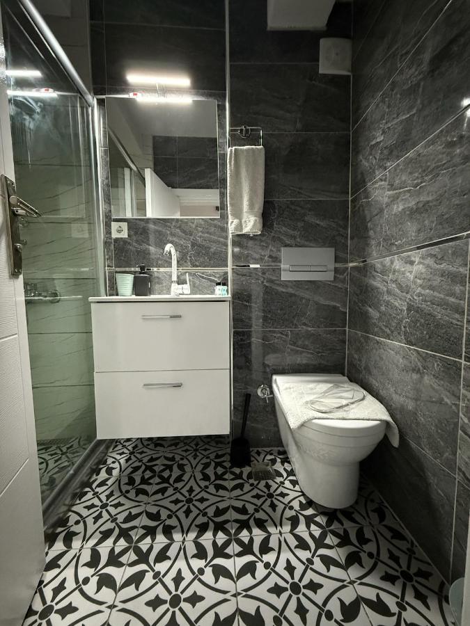 Two-Bedroom Superior Apartment