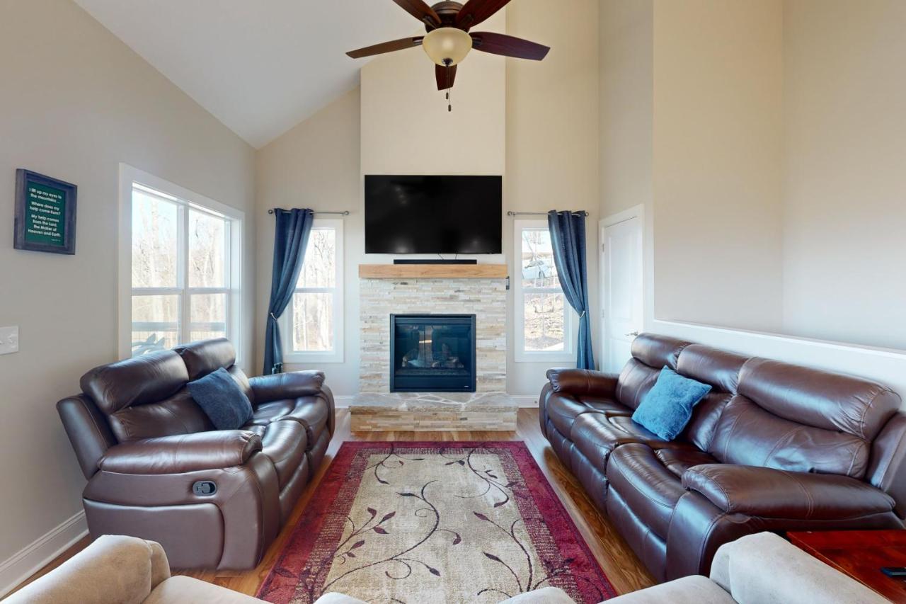 Mountain Top Retreat - Bed and Breakfast