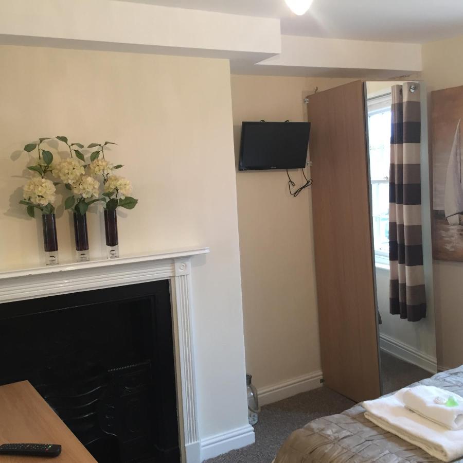The Pier Inn - Bed and Breakfast Whitby