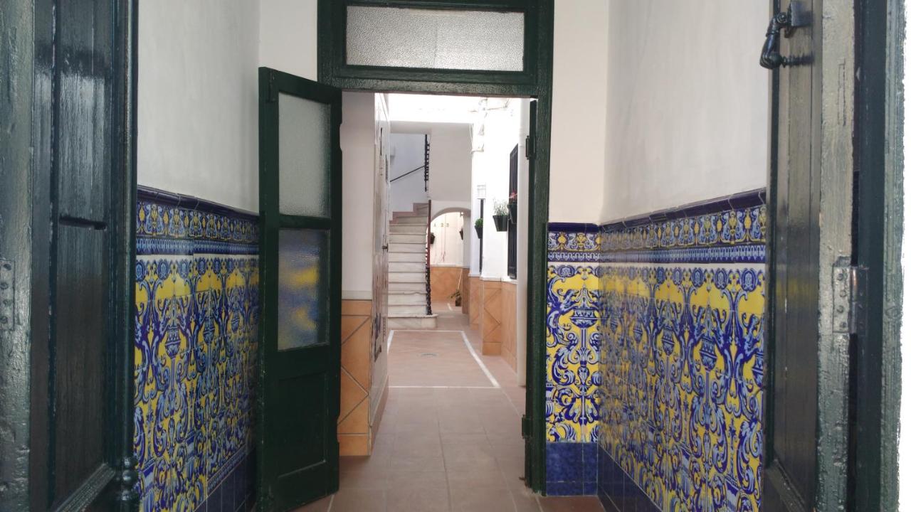 Apartamentos Fernando El Catolico - Chambres d’hôtes