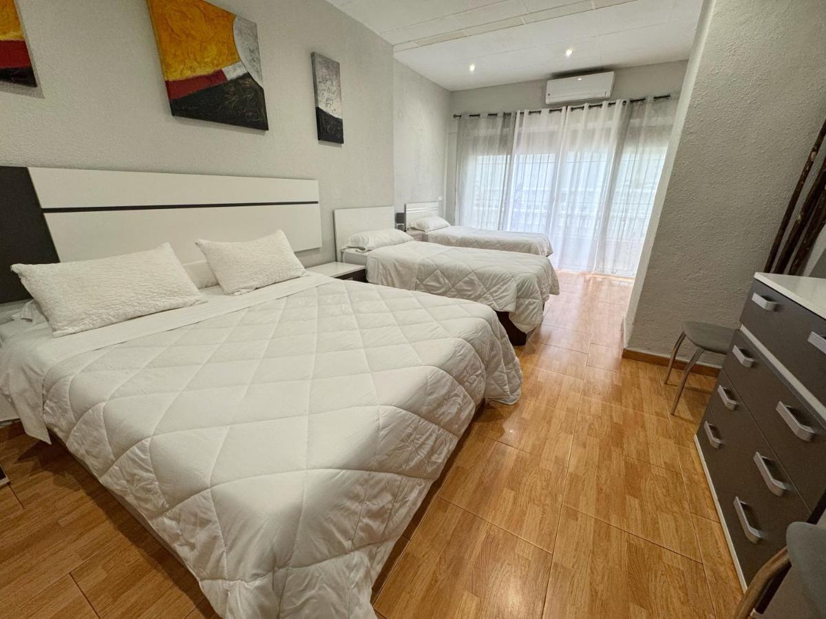 Chambre Familiale avec Salle de Bains Privative