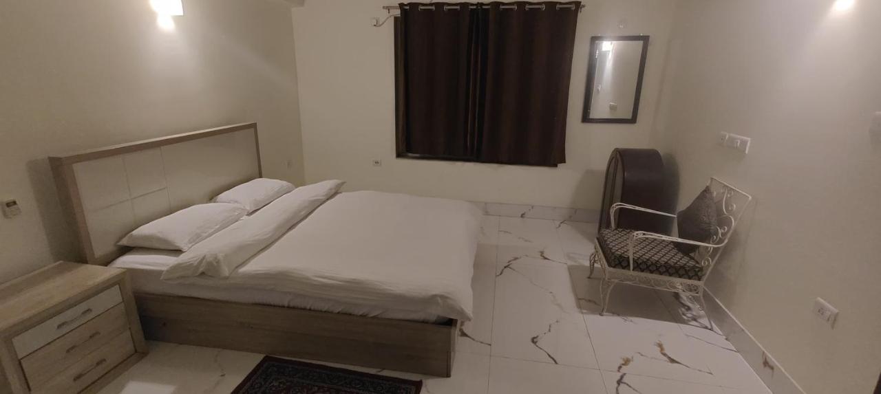 Doppelzimmer mit eigenem Bad