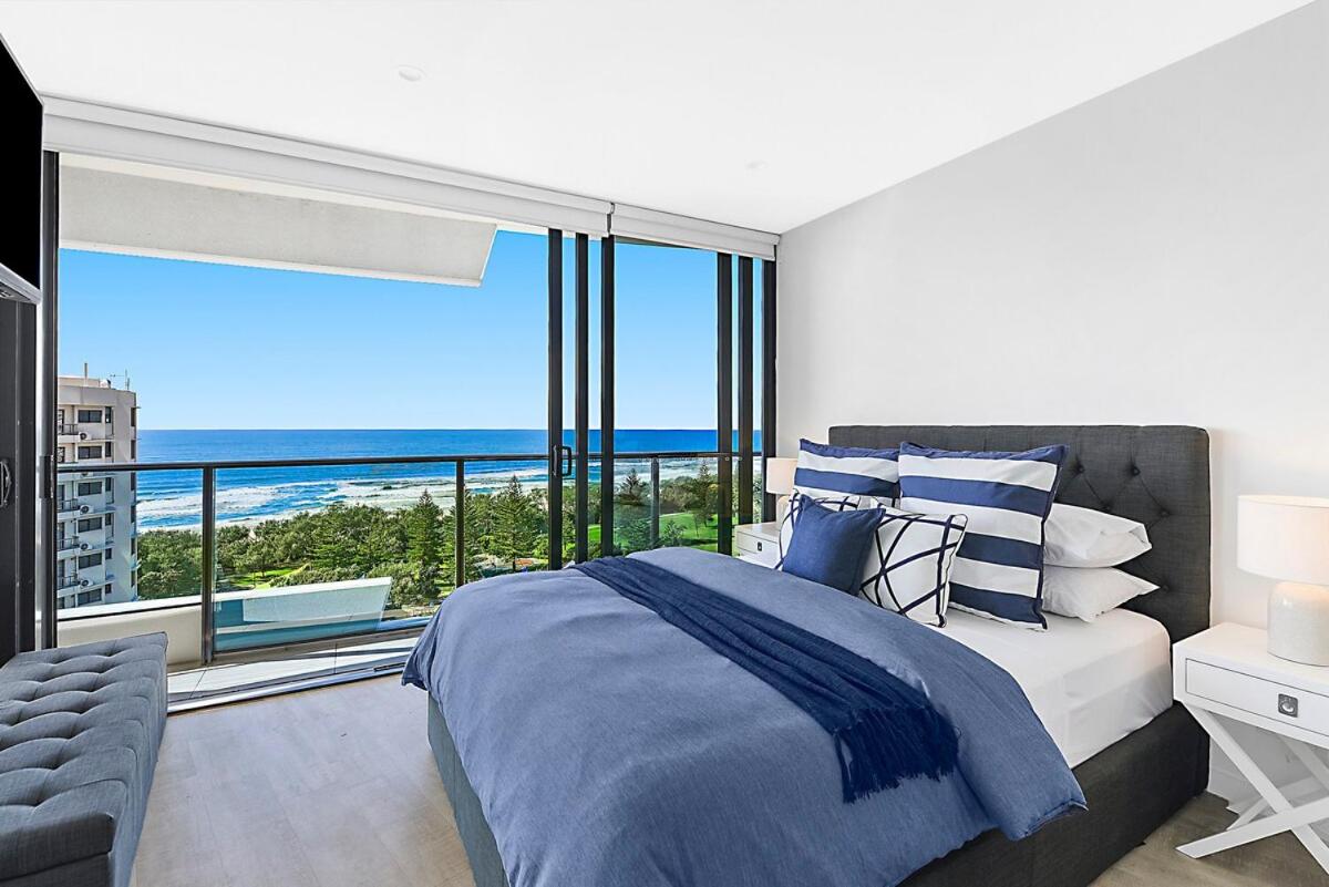Luxe by the BEACH at Oracle 11306 - Bed and Breakfast Gold Coast