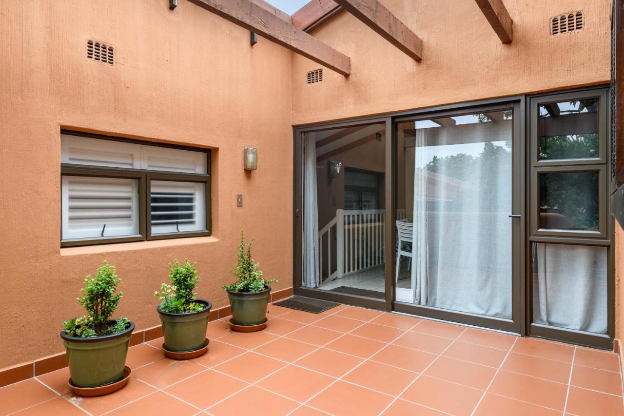 San Lameer Villa 2204 - 2 Bedroom Classic - 4 pax - San Lameer Rental Agency - Chambres d'hôtes Southbroom