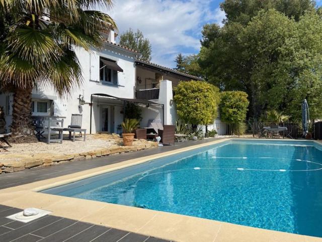 NOUVEAU ! VILLA LORANA Entre mer et Vignes - Bed and Breakfast Saint-Cyr-sur-Mer