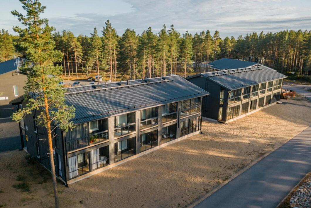 Tuulensäde - Uusi korkeatasoinen huoneisto Hiekkasärkät, Kalajoki - B&B Kalajoki