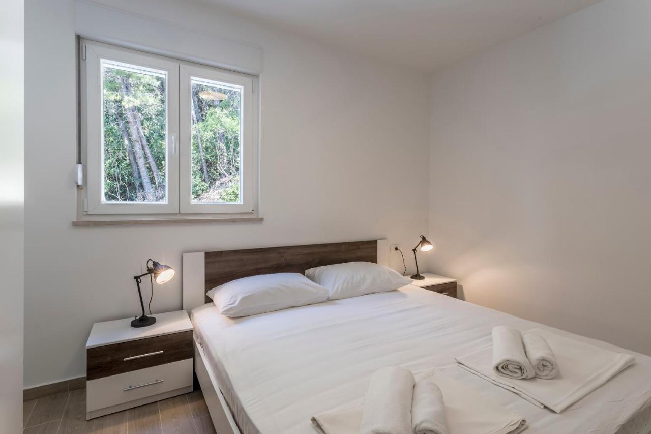 One-Bedroom Apartment with Balcony and Sea View