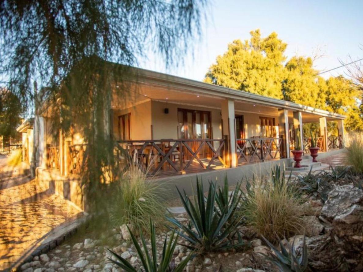 Kgalagadi Guesthouse - B&B Van Zylsrus
