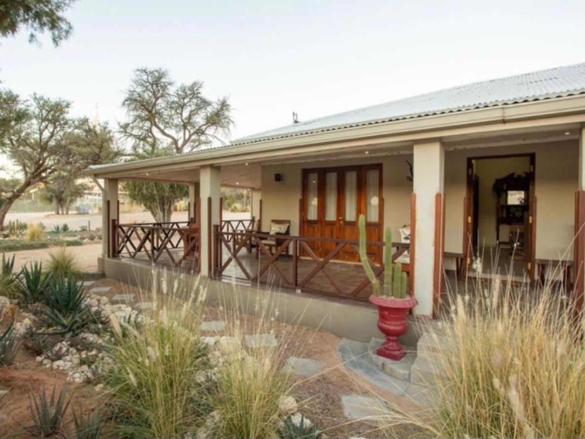 Kgalagadi Guesthouse - B&B Van Zylsrus