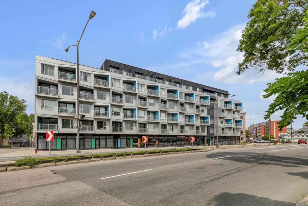 Initial / Gallery / Qc+Parking - Ferienwohnung