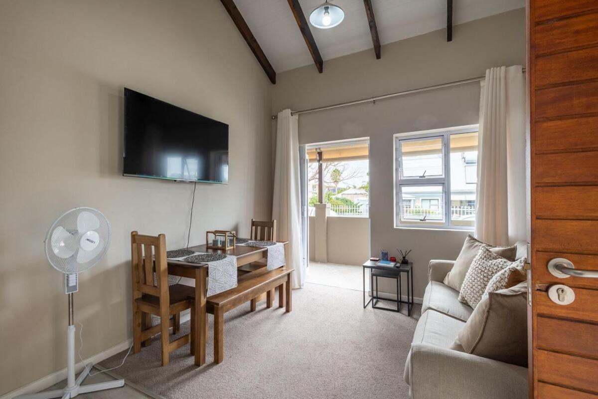 40 On Trotter The Coral Shack UNIT 22 - Bed and Breakfast Knysna