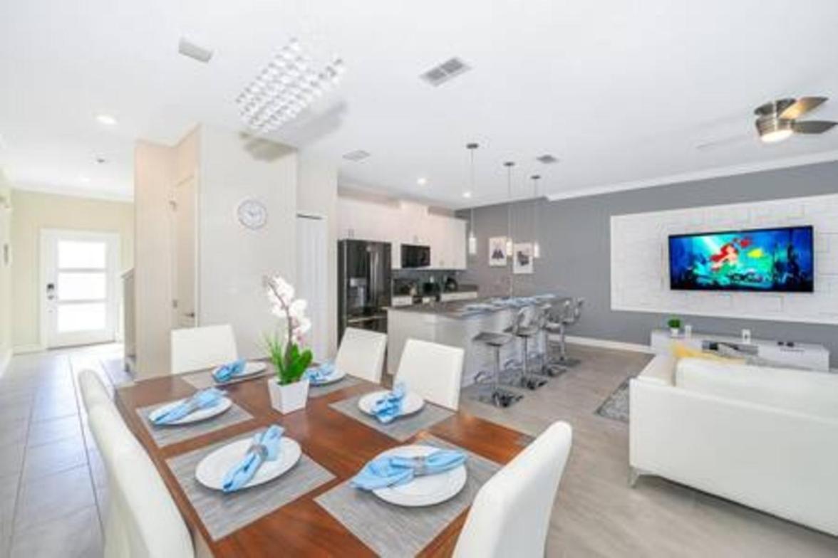 Gorgeous Storey Lake 4BR - Ferienwohnung Kissimmee
