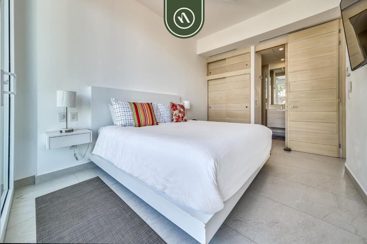 Oceanview Luxury Condo - Private Beach - Rooftpop - Ferienwohnung