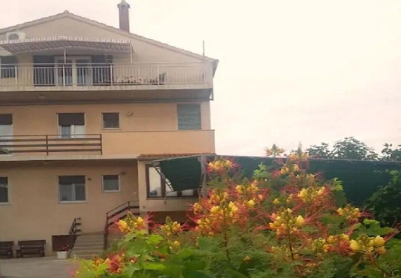 Apartments Ognjen - B&B