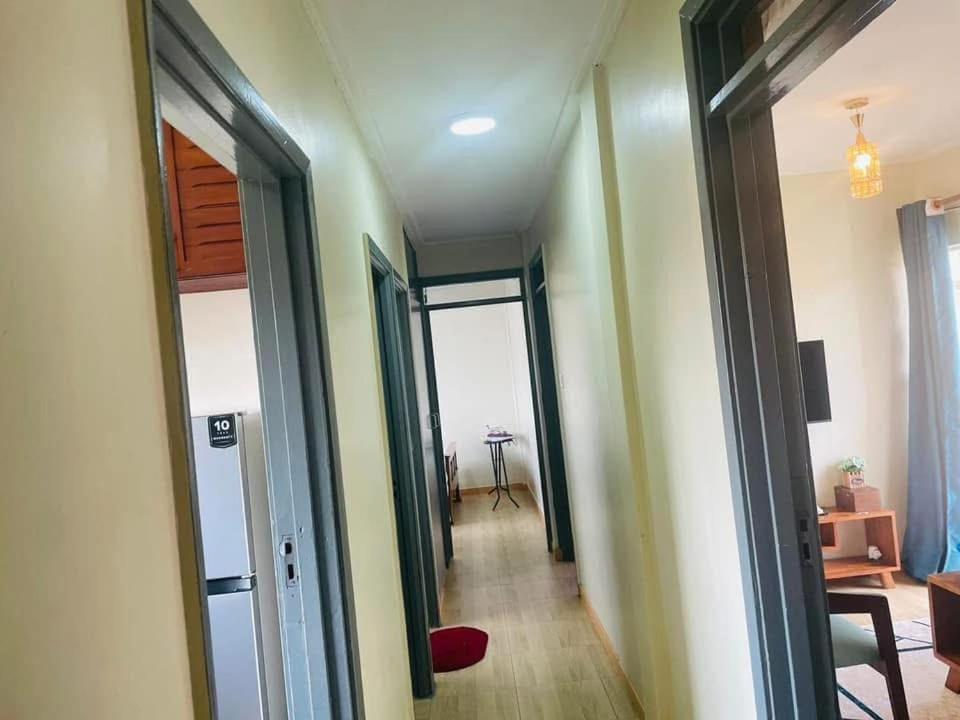 A A Modern 2Bedroom Fully furnished apartment in Bukoto - B&B