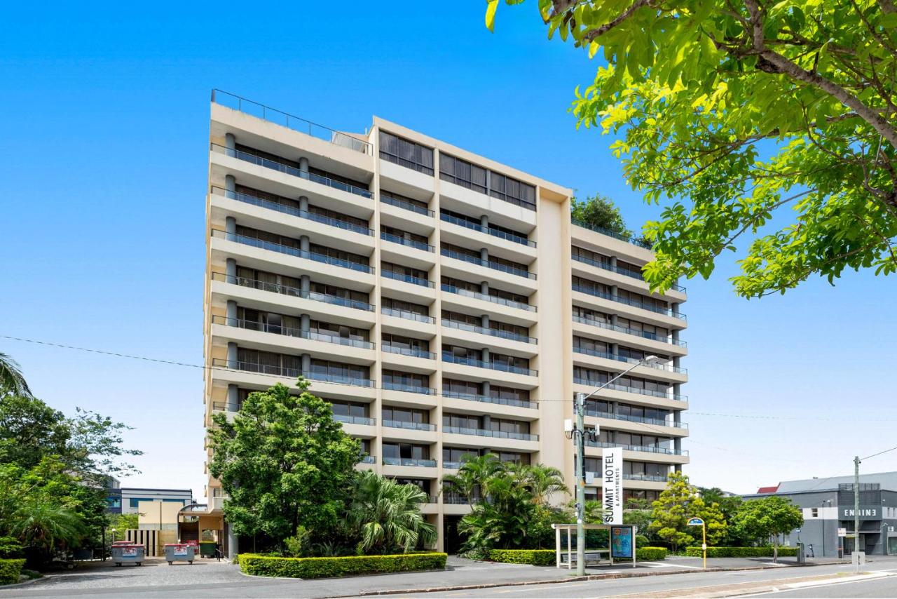 Panoramic City Views! - Large Luxury 2 Bedroom Apartment - B&B