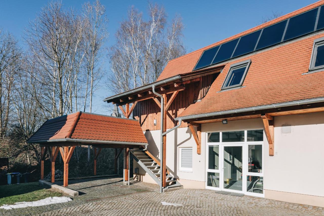 Cozy Apartment in der Oberlausitz - B&B