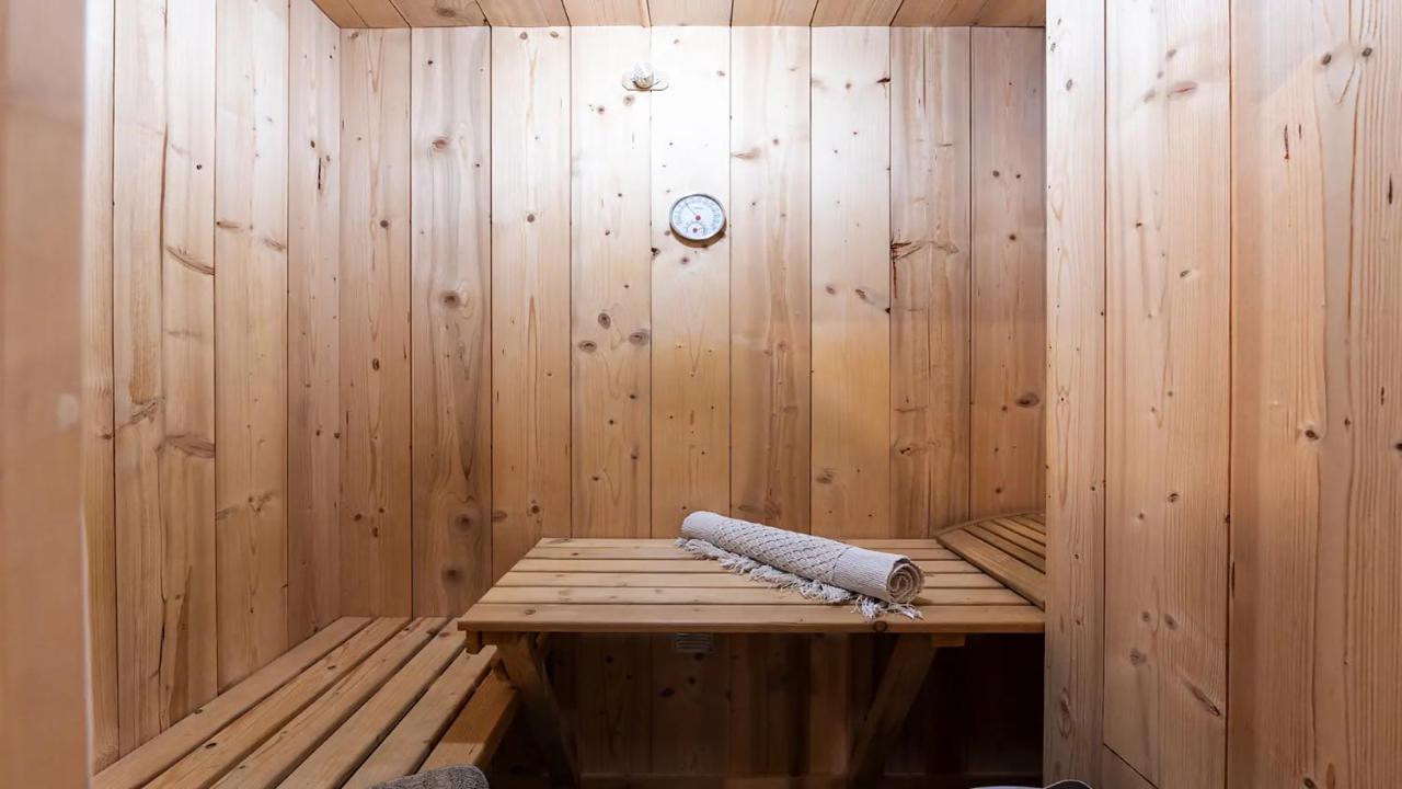 Large luxury chalet Megeve - B&B