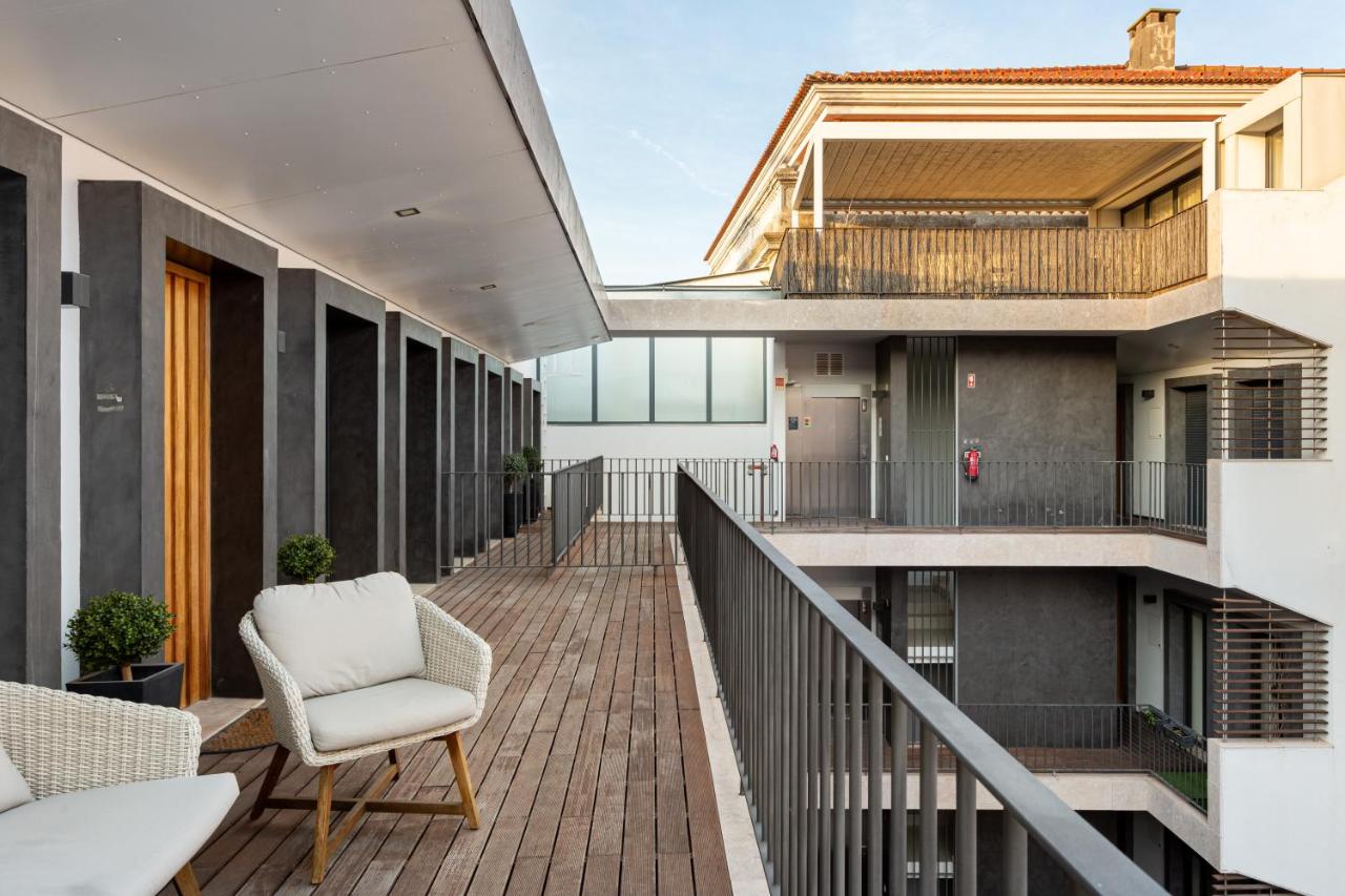 JOIVY Bairro Alto 2-BR Apartment with Large Terrace - B&B