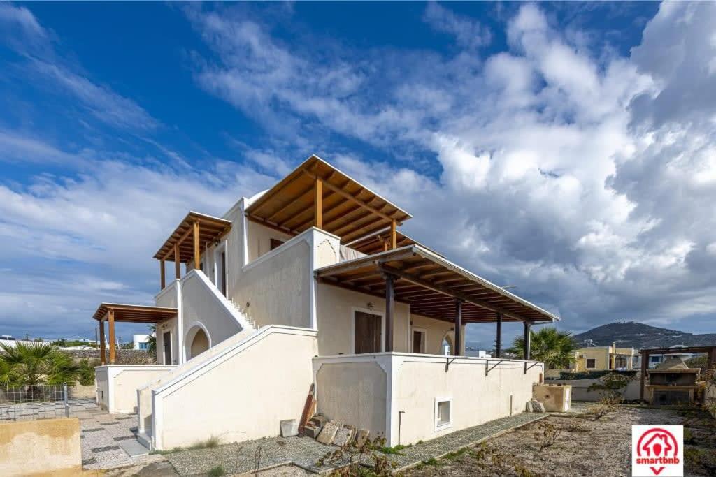 Modern Naya Escape in Santorini with Captivating Sea Views - B&B