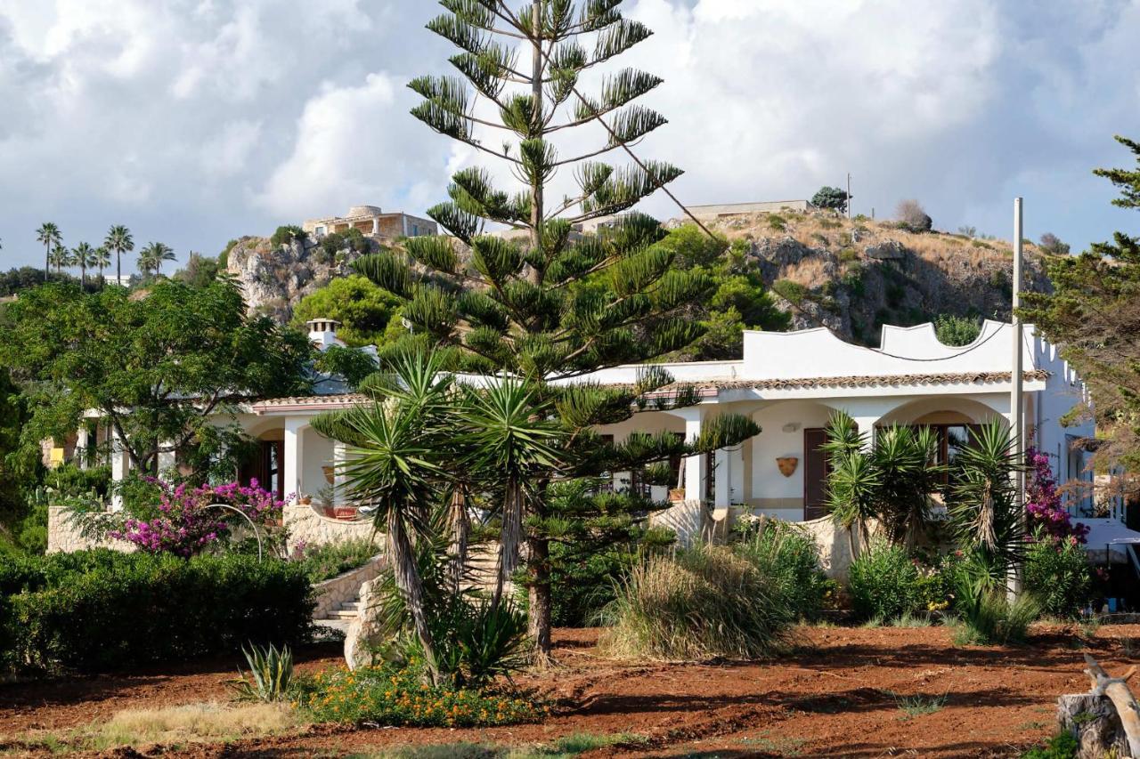 Villa Elena - Seafront & Comfort by Salento Prime - Bed and Breakfast Torre Vado