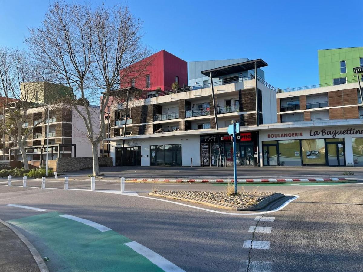 Grand Studio à 300m de la plage dans Résidence calme - une seule pièce - B&B