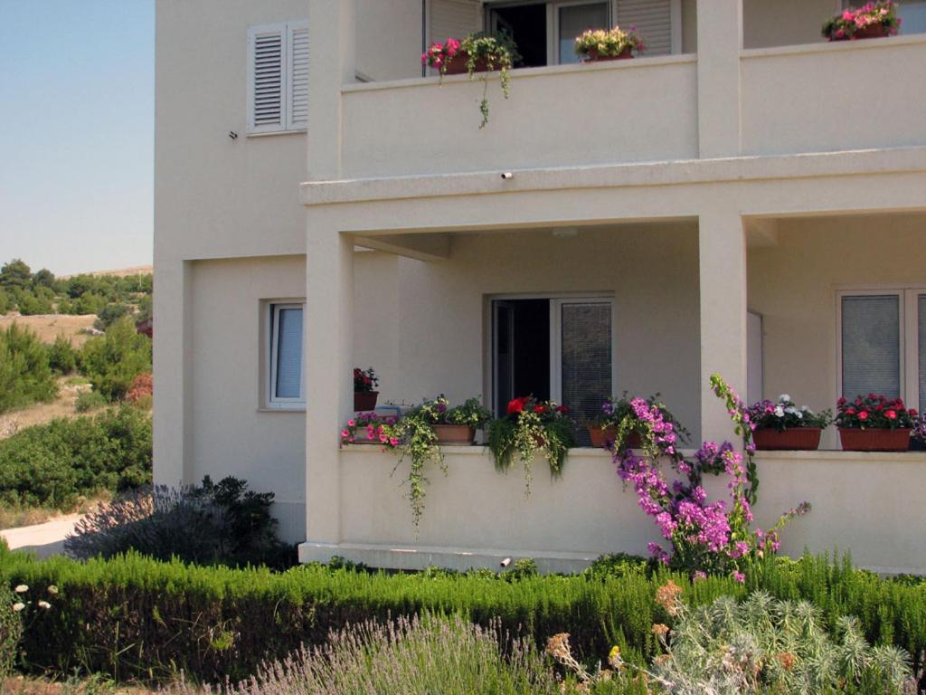 Apartments 255 - Bed and Breakfast Grebaštica