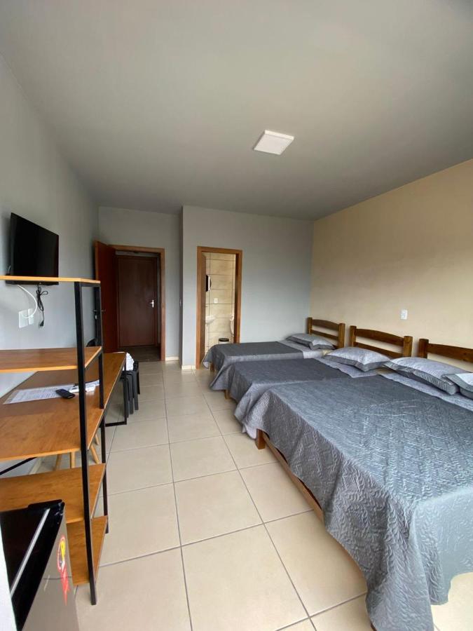 Suite met Uitzicht op het Zwembad