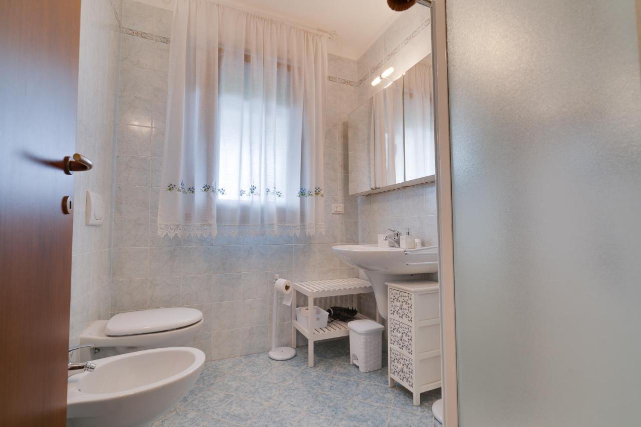 One-Bedroom Standard Apartment