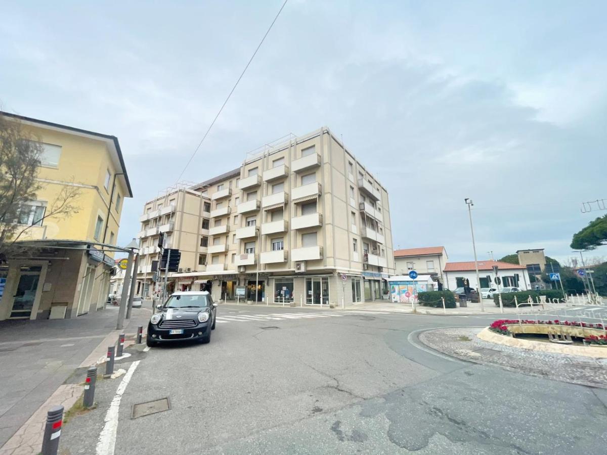 Appartamento AL SOLE a Marina di Cecina by Zoom In Earth - Bed and Breakfast Marina di Cecina