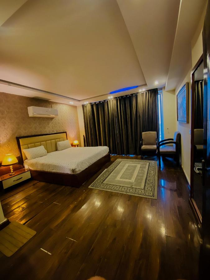 Penthouse Apartment