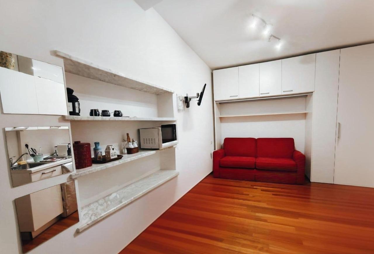 Mignon House - intero appartamento adiacenze Gaslini - B&B Genova
